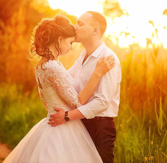 Evening Sunset Wedding Venue Packages Near Downtown Las Vegas