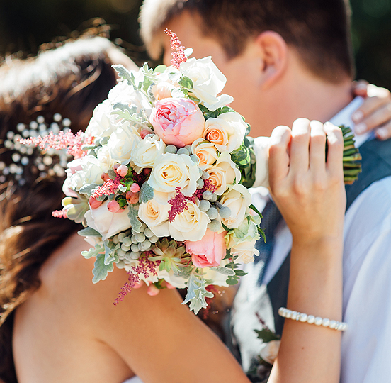 Small Wedding Packages for Ceremonies Near the Vegas Strip