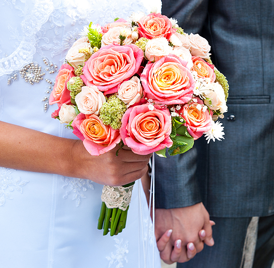 Las Vegas Wedding Planning Checklist Items for Brides and Grooms Getting Married Within One Year