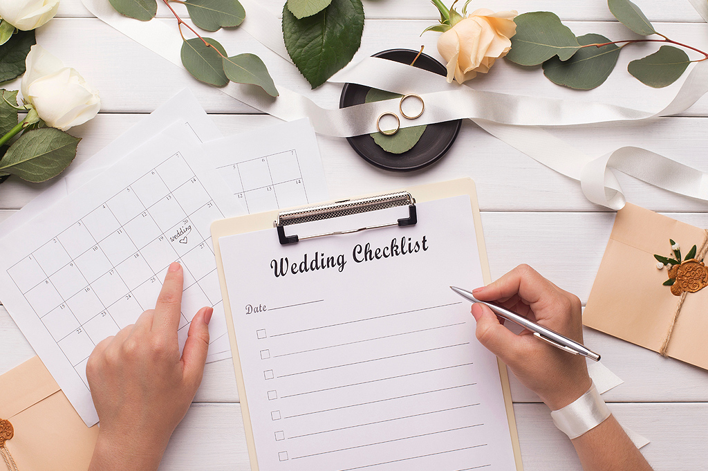 Las Vegas Wedding Planning Checklist for All Inclusive and Ceremony Only Packages