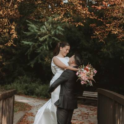 Seasonal Weddings